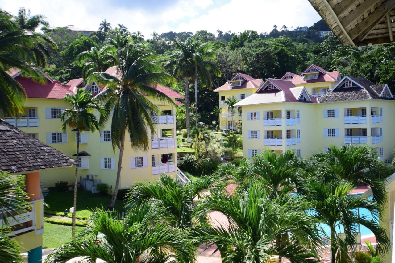 River Side Apt 9 @ Mystic Ridge. Ocho Ríos Exterior foto